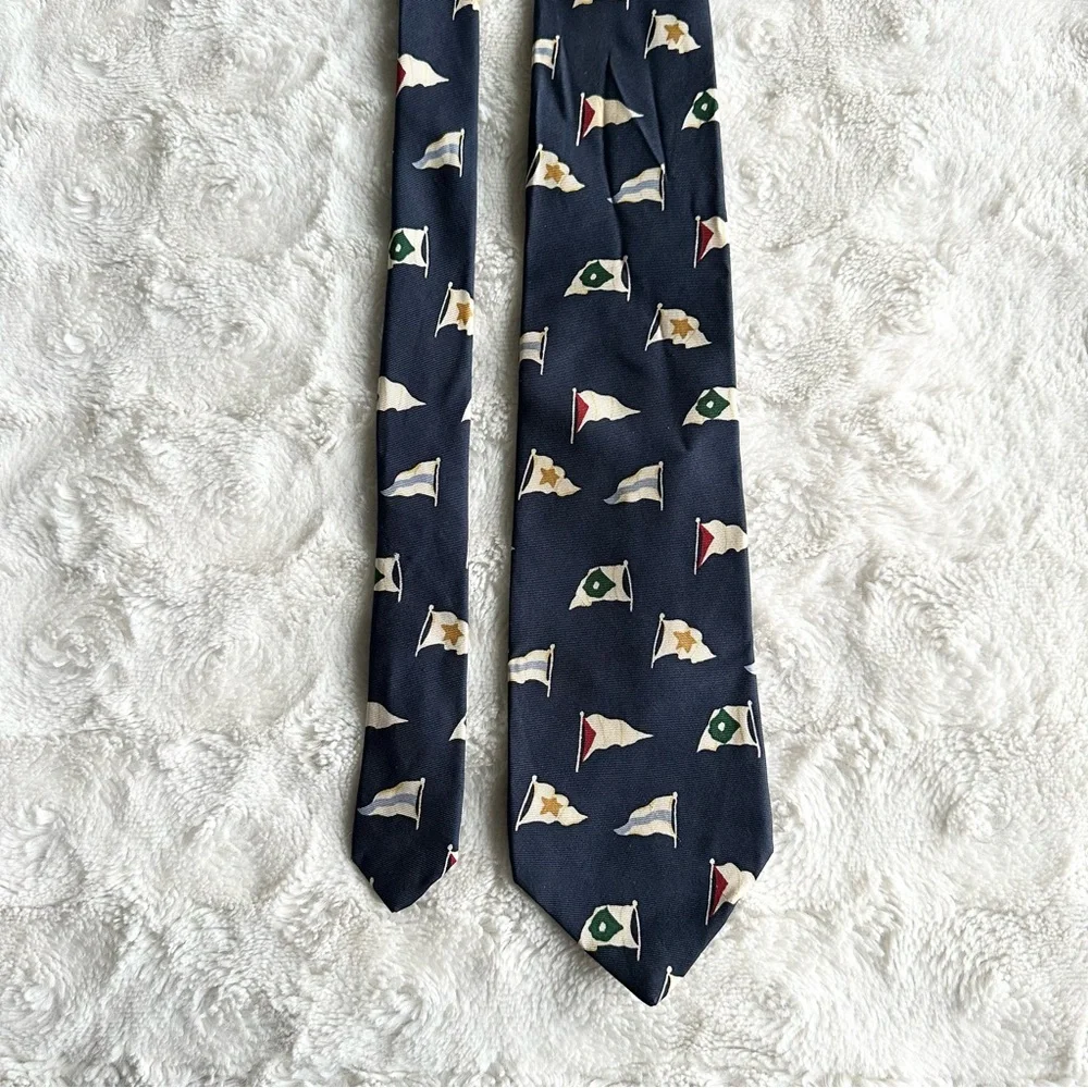 Vintage Gap Necktie Mens Navy Silk Nautical Flags Sailing Boat Coastal Preppy